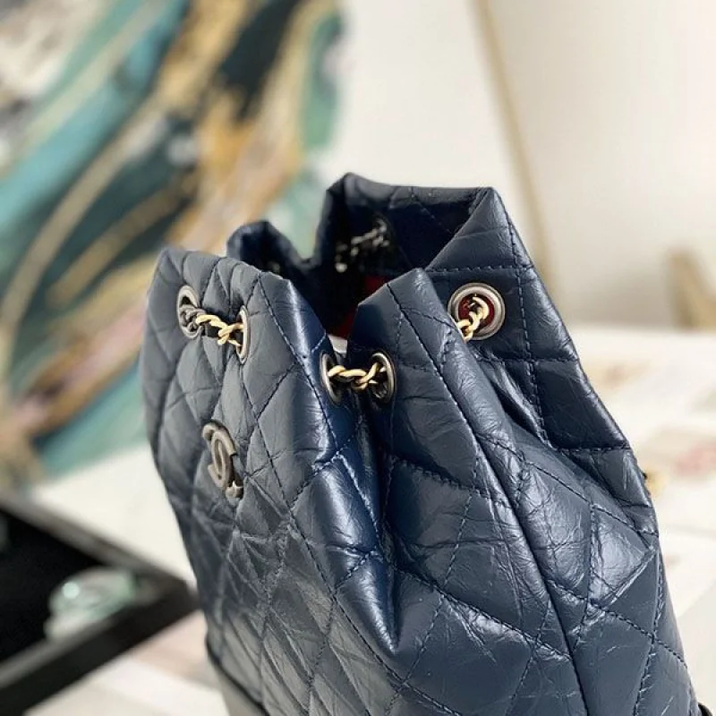 大人気!!新色 シャネル バックパック リュック コピー shu47415