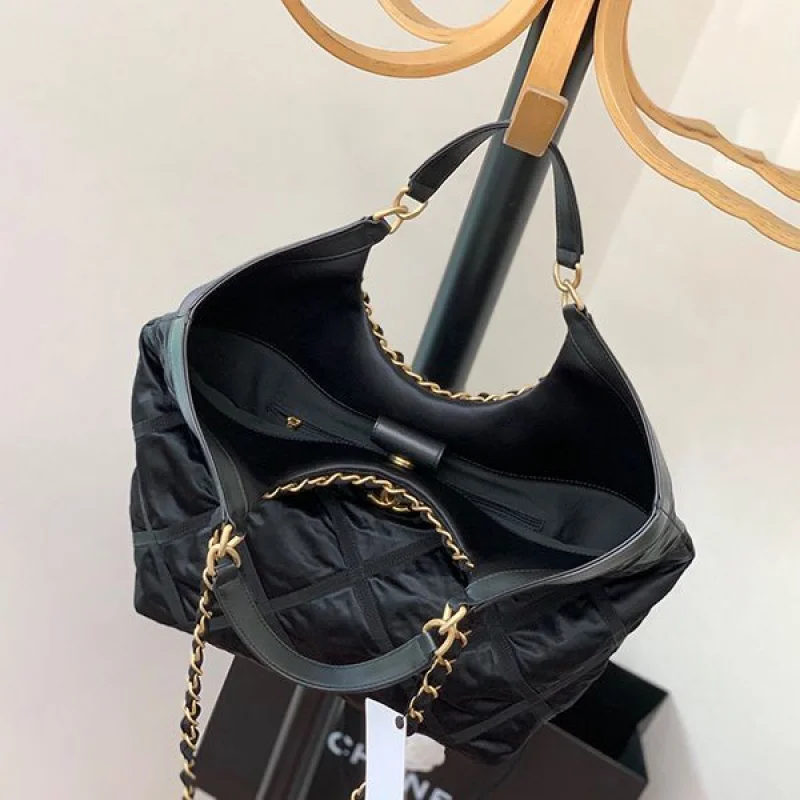 人気No1シャネル マキシショッピングバッグ CCマーク ナイロン コピー shx67252