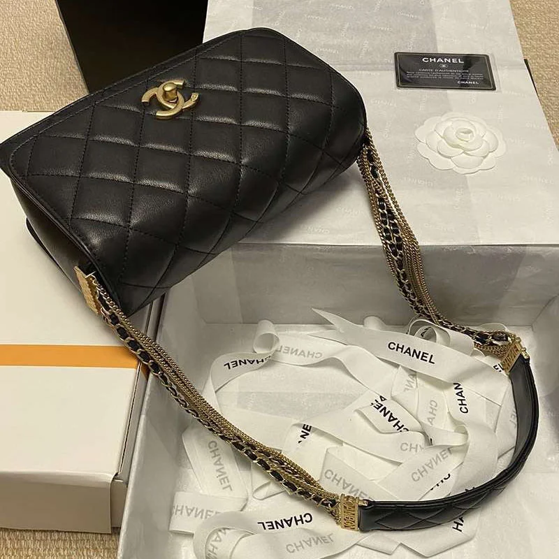 高品質♪♪シャネル マトラッセ ショルダーバッグ コピー shy19066