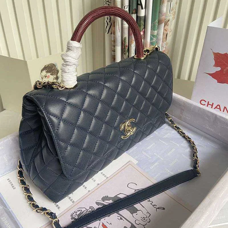 21-22AW 大人気♪シャネル コピー キャビアスキン ショルダーバッグ shz55522
