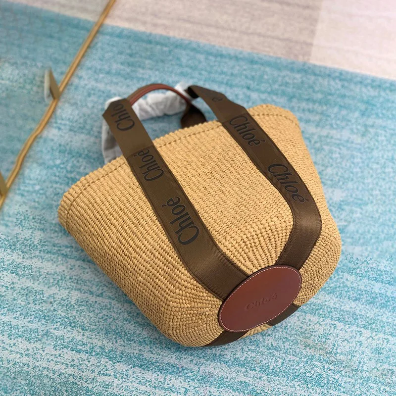 関税負担なし クロエ woody コピー かごバッグ ☆ラフィアトートバッグ☆送料込 かごバッグ ウッディ chc72820
