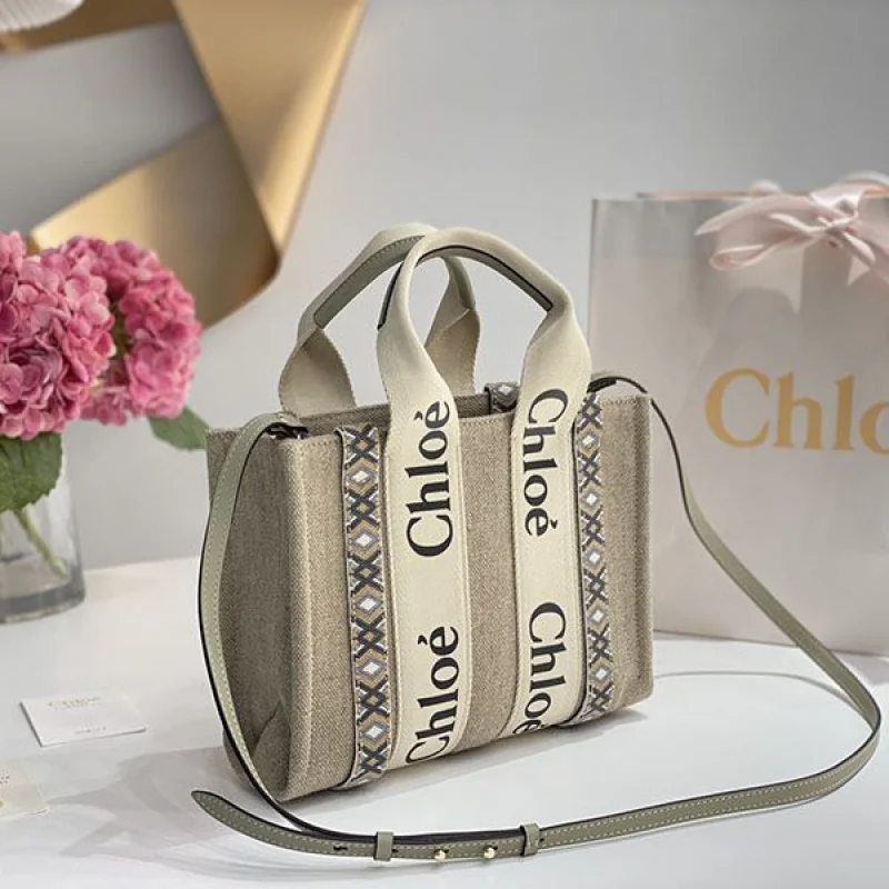 ★日本!!人気!クロエ woody 偽物★トートバッグ◇キャンバス&レザー chf79354