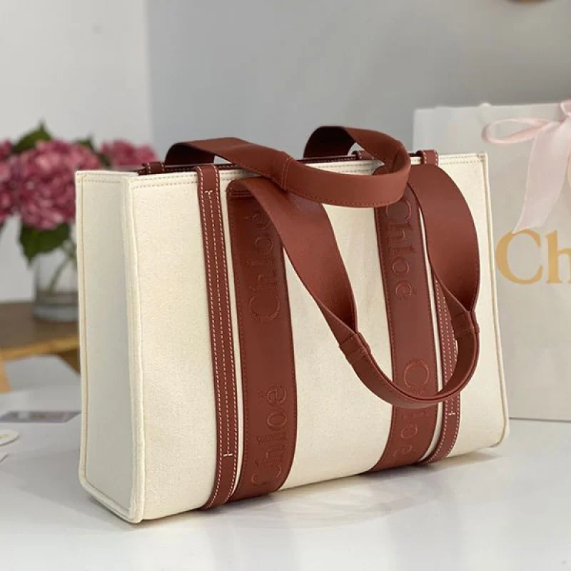 確保済みクロエ ウッディ コピー ミディアム キャンバストートバッグ chh73689