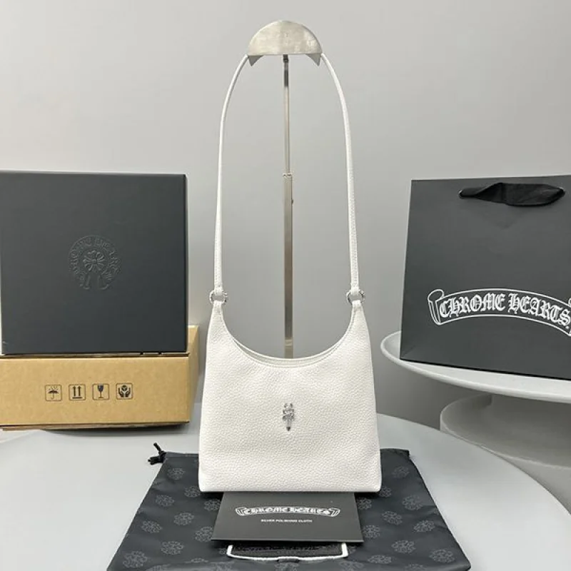 完売必至クロムハーツN級品 ダガー ショルダーバッグ 偽物 Kur39289