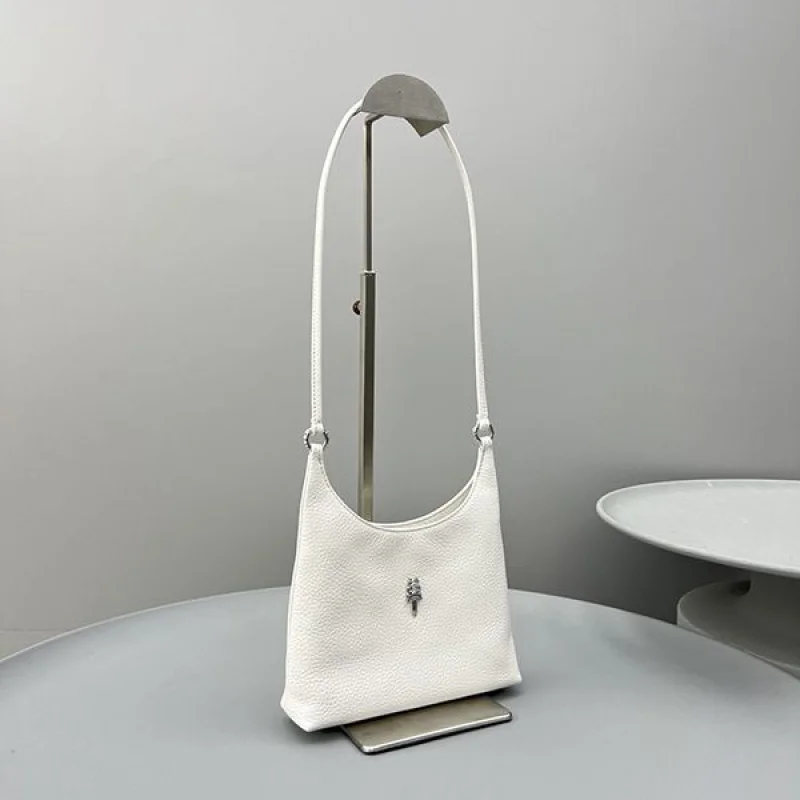 完売必至クロムハーツN級品 ダガー ショルダーバッグ 偽物 Kur39289