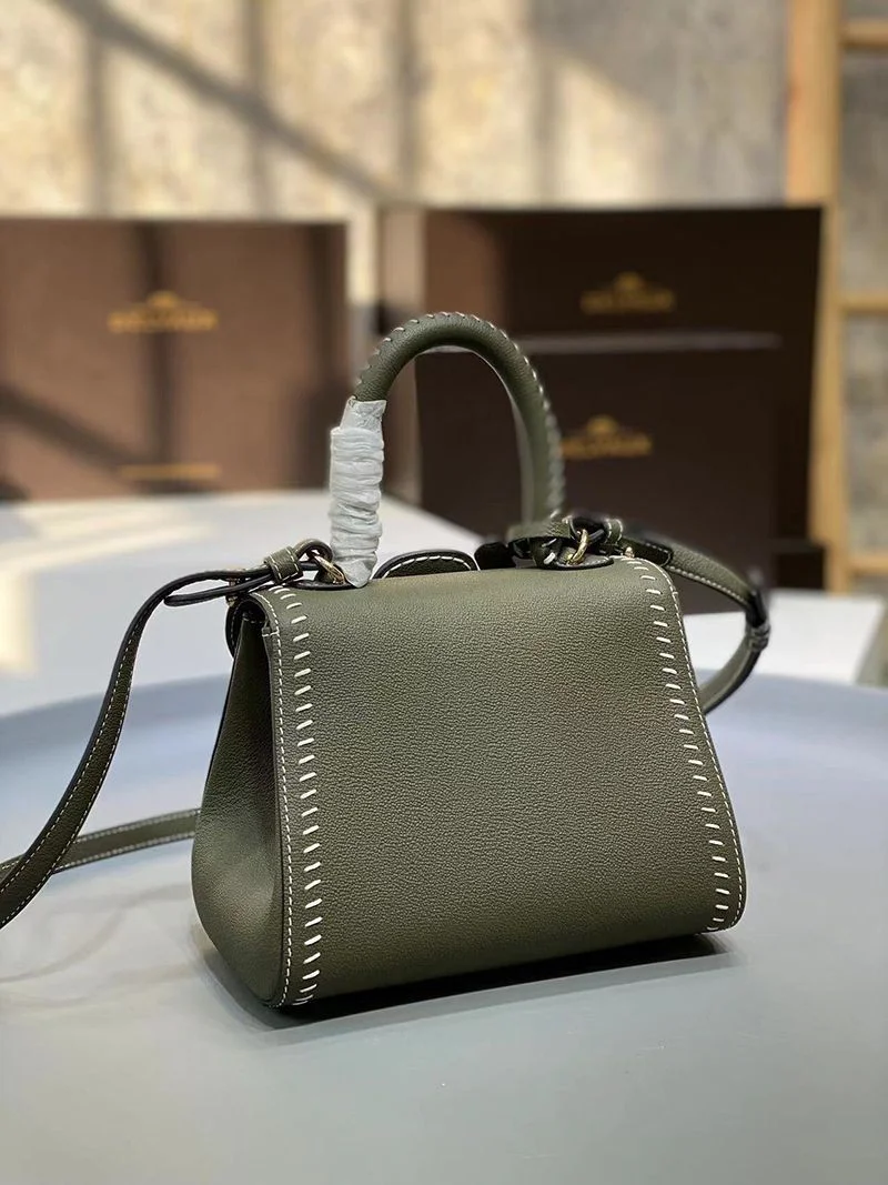 21-22AW デルボー カーフスキン ブリヨン ショルダー ハンドバッグ コピー 2サイズ☆送料込 AA0406ADW0AKSP