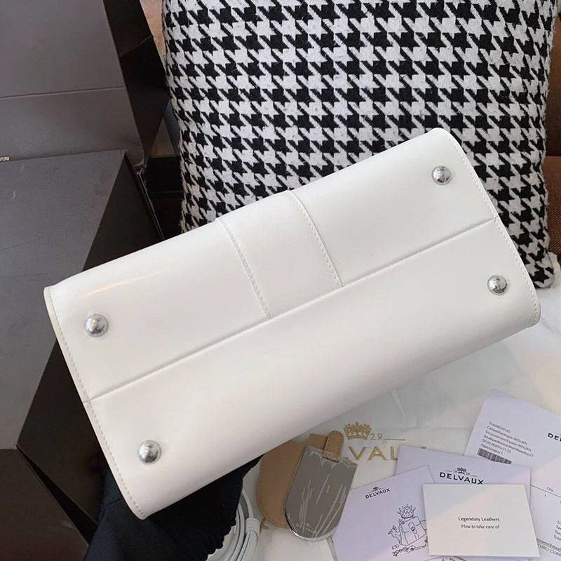 日本未入荷デルヴォー ブリヨン MM コピー LHumour Dea52304