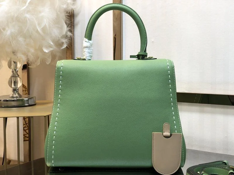 送料込デルヴォー 偽物☆ブリヨン ハンドバッグ ブリヨン 3サイズ☆送料込 Deg26040