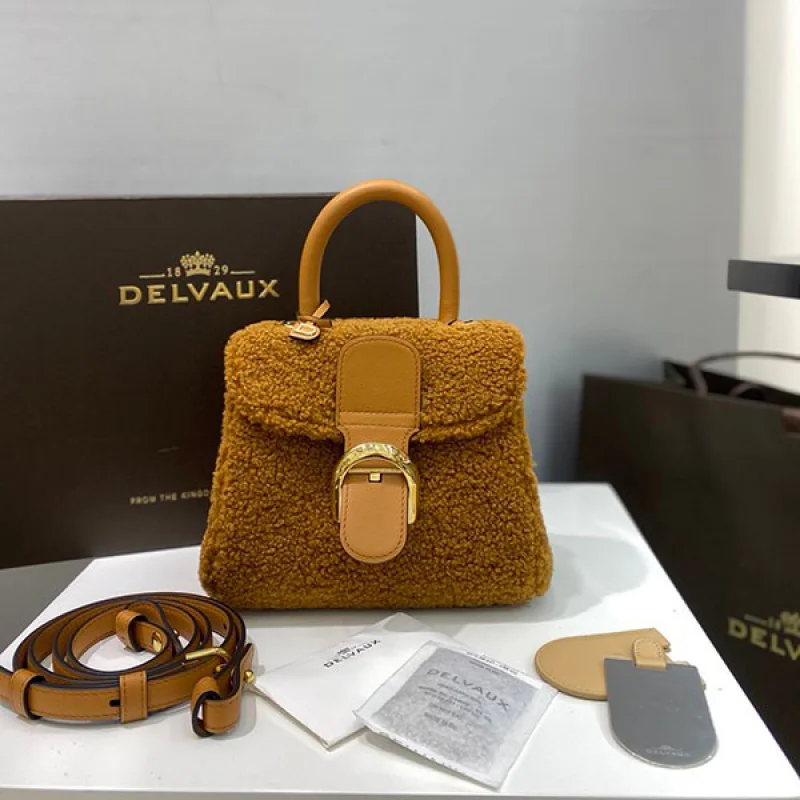 大人気!!新色 デルヴォー ブリヨン もこもこ ハンドバッグ ブランド偽物 Dej09565