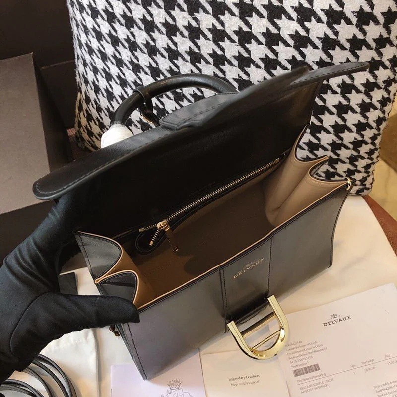 争奪戦【デルボー ハンドバッグ コピー激安】ブリヨン Ivoryステッチ ミディアムハンドバッグ Dej22268