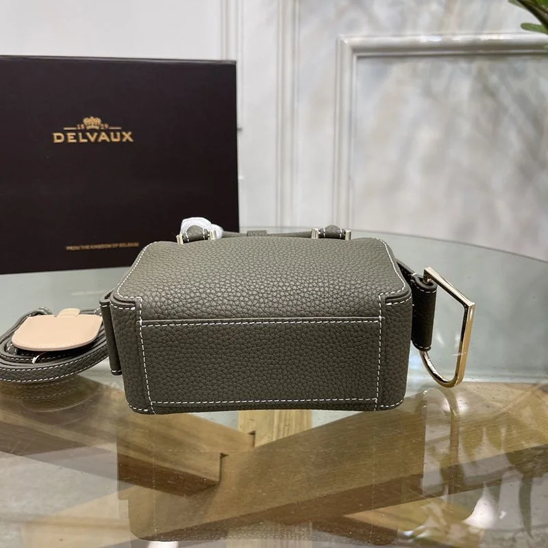 目を惹くカラー デルボー Cool Box クールボックスミニ バッグ コピー Dek81234