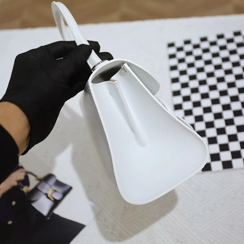 高品質 デルヴォー コピーブランド ブリヨン ミニ ハンドバッグ 2色 Den05476