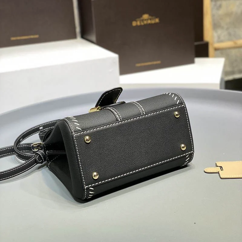 送料込デルボー 偽物 カーフスキン ブリヨン ショルダー ハンドバッグ Deu15045