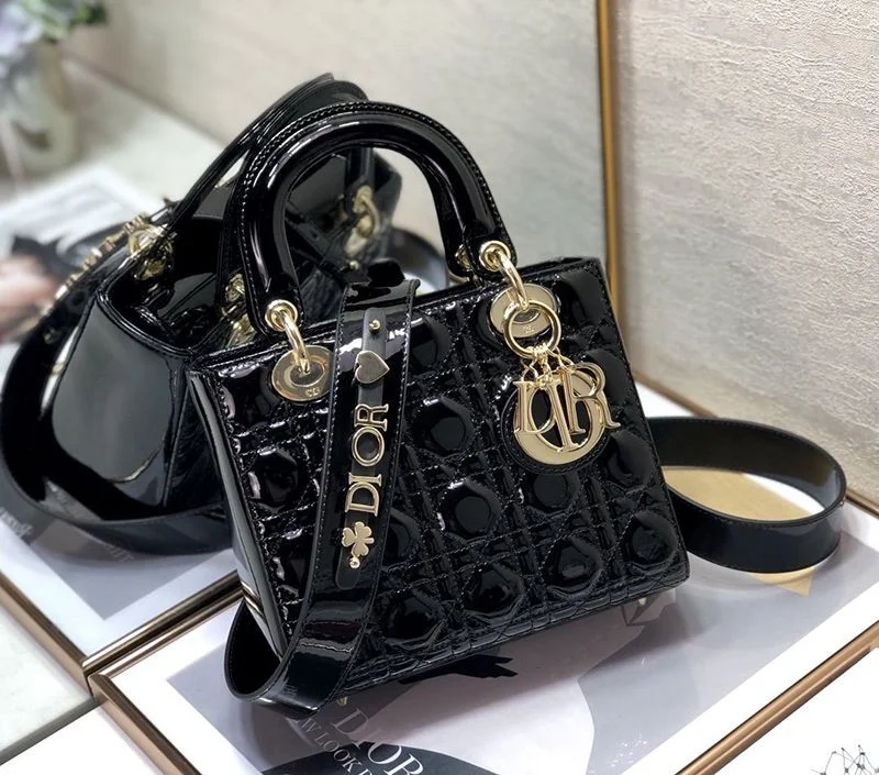 レディ ディオール スモールハンドバッグ偽物 カーフスキン ショルダー M0531OWCB_M900