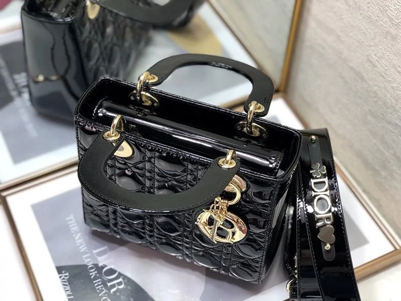 レディ ディオール スモールハンドバッグ偽物 カーフスキン ショルダー M0531OWCB_M900