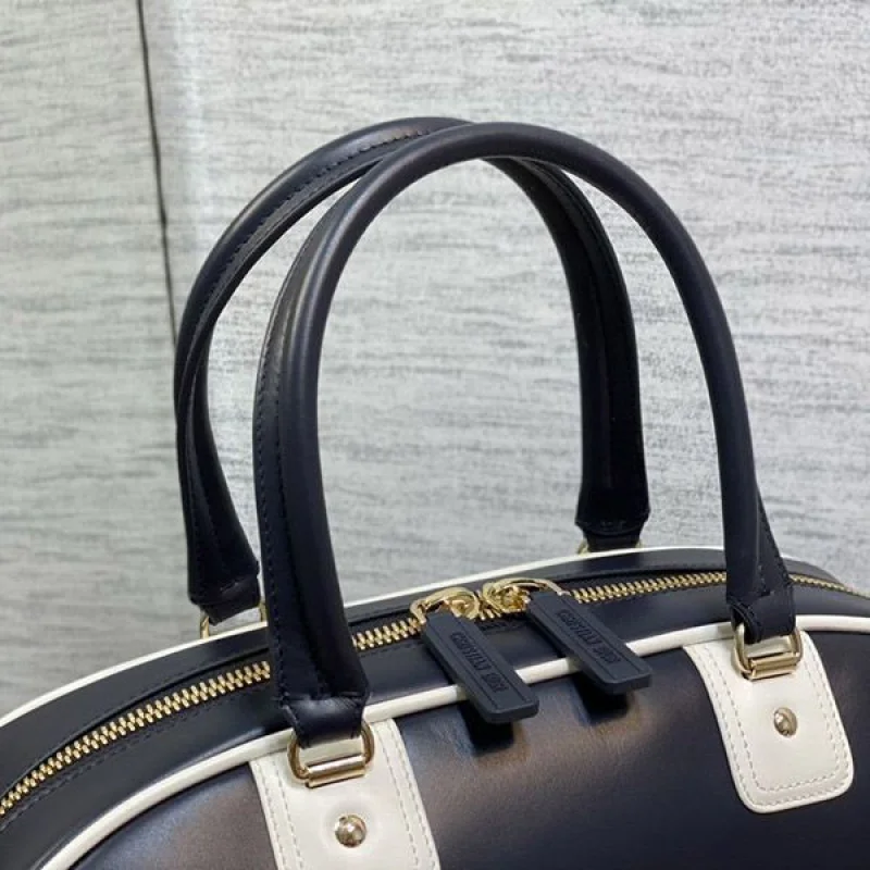 定番ディオール ヴァイブ ボウリングバッグ コピー M6209OOBR_M911