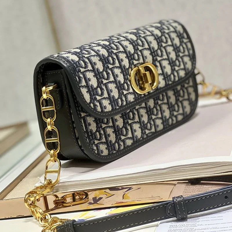 セレブ多数愛用ディオール オブリーク ジャカード コピー 30 MONTAIGNE AVENUE バッグ M9260UTZRM928