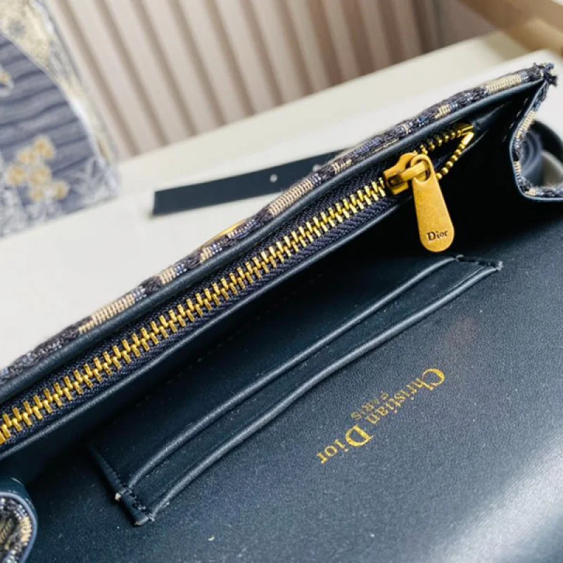 【日本未発売】ディオール オブリーク サドル ウォレットバッグ コピー S5614CTZQ_M928