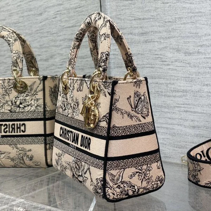 激安価格!ディオール LADY D-LITE ミディアムバッグ コピー dea09142
