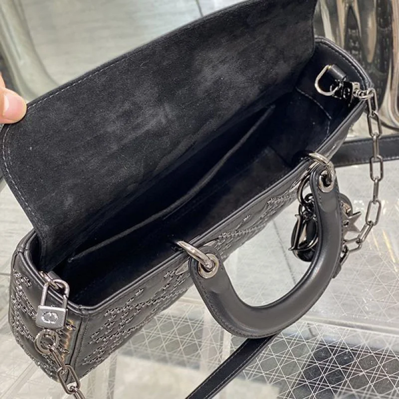 送料込レディディオール 偽物 LADY D-JOY バッグ カナージュ ラムスキン dea36913