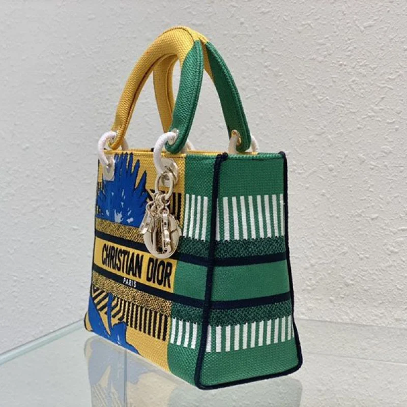 希少色【ディオール】MEDIUM LADY D-LITE BAG フラワーポップ コピー 刺繍 def95705