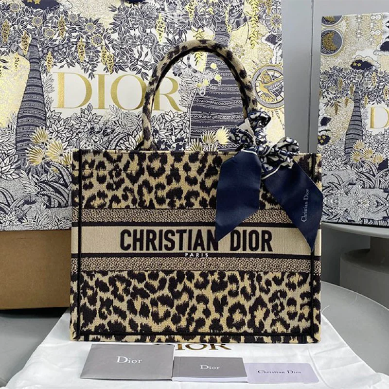 関税なしディオール Book Tote トートバッグコピー ヒョウ柄 バッグレオパード刺繍 M1286ZRHM ブックトート dei75907