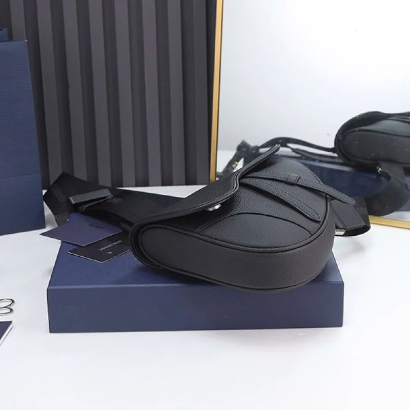 大人気!ディオール SADDLE バッグ コピー グレインドカーフスキン del26485