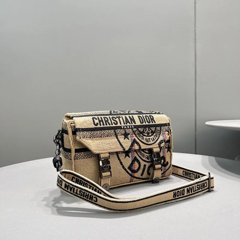 春もの新作ディオールキャンプ コピー スモールバッグ ディオール ユニオン ジュートキャンバス der62628