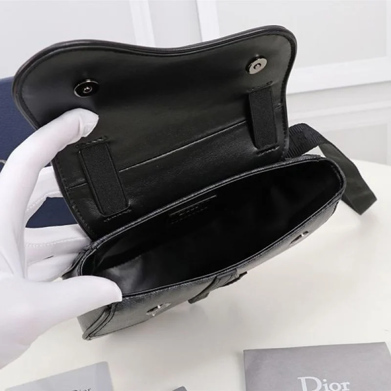 定番ディオール カーフスキン リボンレタリング サドルバッグ コピー dew53613