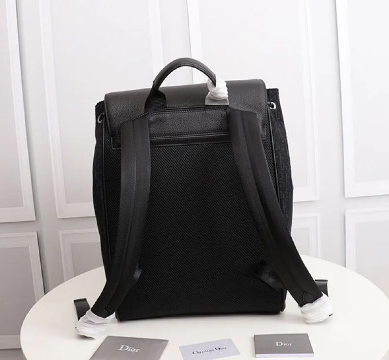 人気急上昇 ディオール OBLIQUE MOTION コピー バックパック dey13650