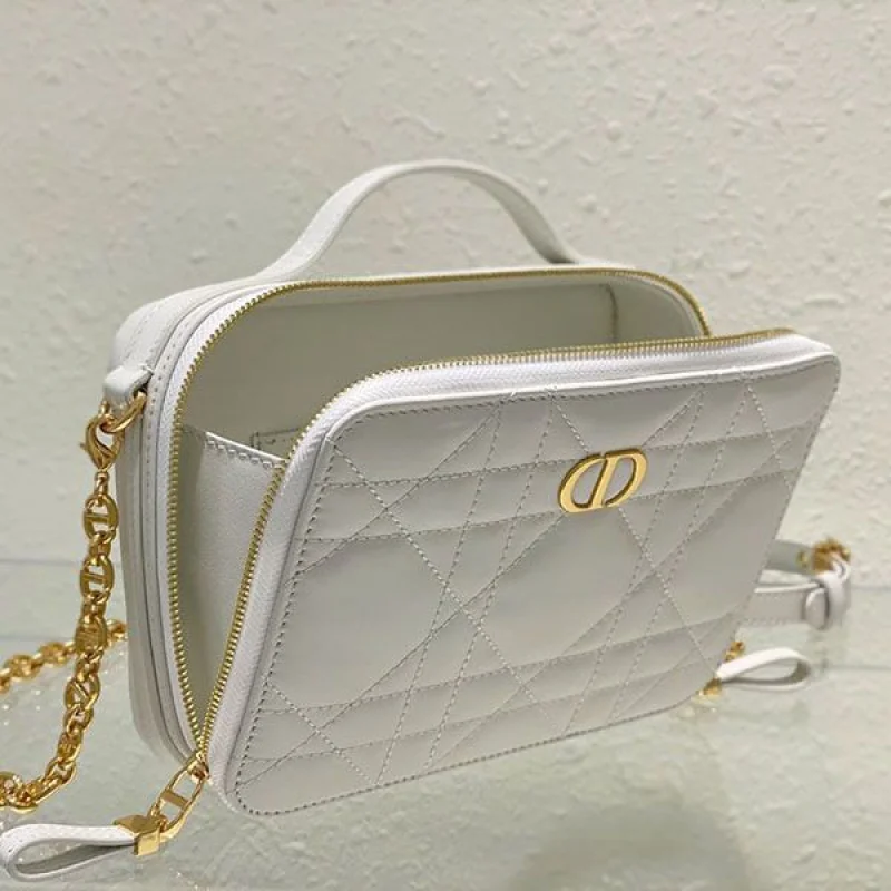 ディオール CARO ダブルポケット ショルダーバッグ 偽物 dey46154