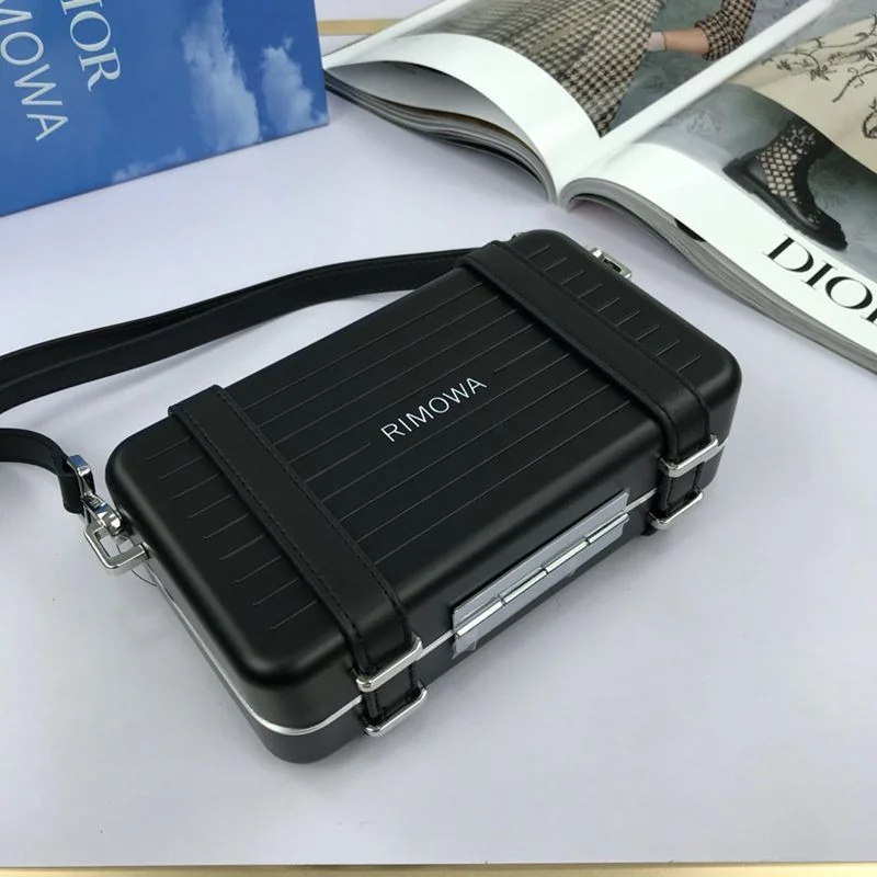 追跡付き発送ディオールxRIMOWA 注目のコラボ☆ パーソナルクラッチバッグ偽物 dey65157