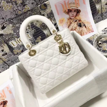 ディオールバッグ M0565ONGE_M030 スーパーコピー