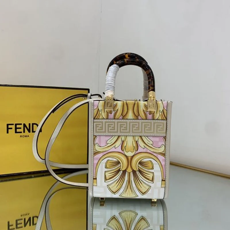 【フェンディ×ヴェルサーチェ コピー】Fendace◆Sunshine Mini ショッパーバッグ FD8051