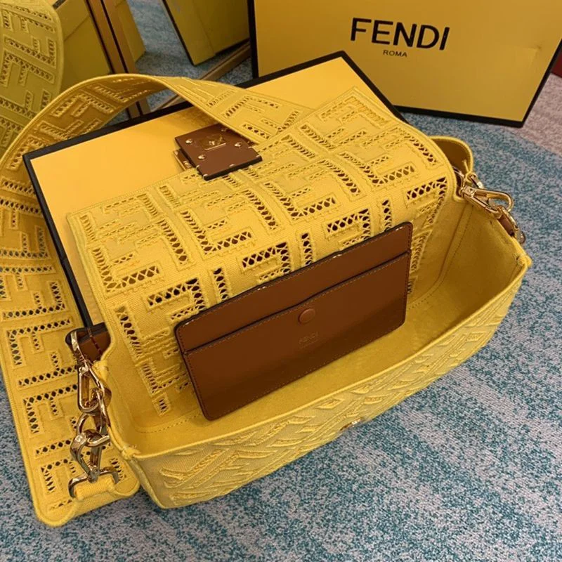 稀少フェンディ バゲット キャンバス バッグ コピー/刺繍 fed36433