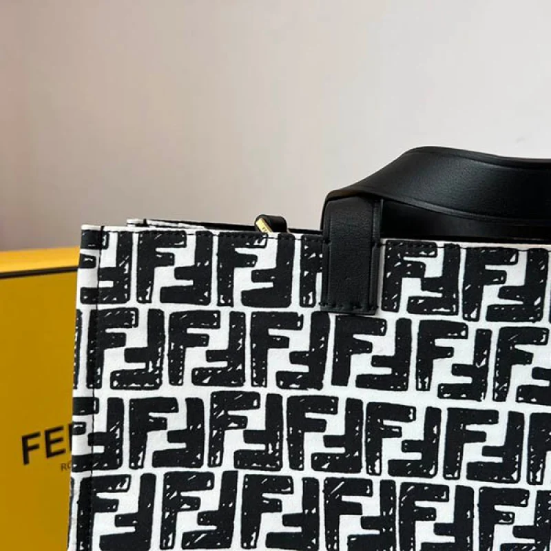 フェンディ サンシャイン コピー FFロゴ レザー トートバック fed47431