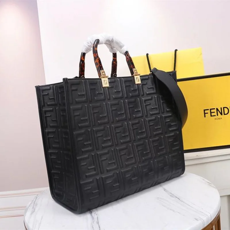 【使い勝手抜群】フェンディ ショッピングバッグ 偽物 サンシャイン ミディアム fee67801