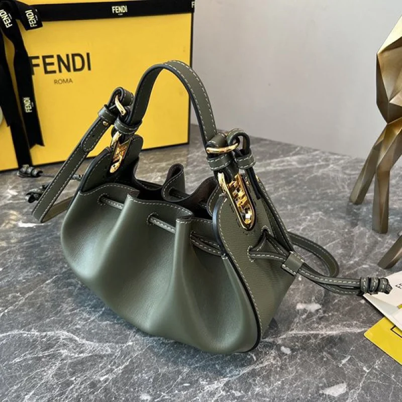 完売人気☆上品 フェンディ ハンドバッグ コピー ミニバッグ fee74432