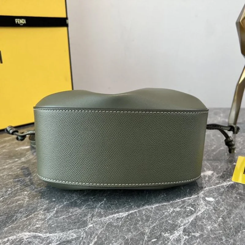 完売人気☆上品 フェンディ ハンドバッグ コピー ミニバッグ fee74432