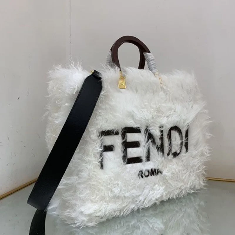 フェンディ サンシャイン ラージ モヘアウール 偽物 feg50269