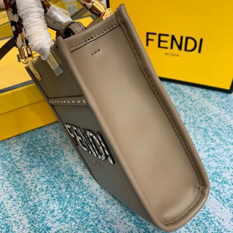 フェンディ サンシャインショッパー コピー エラフレザー ミニバッグ fei21852