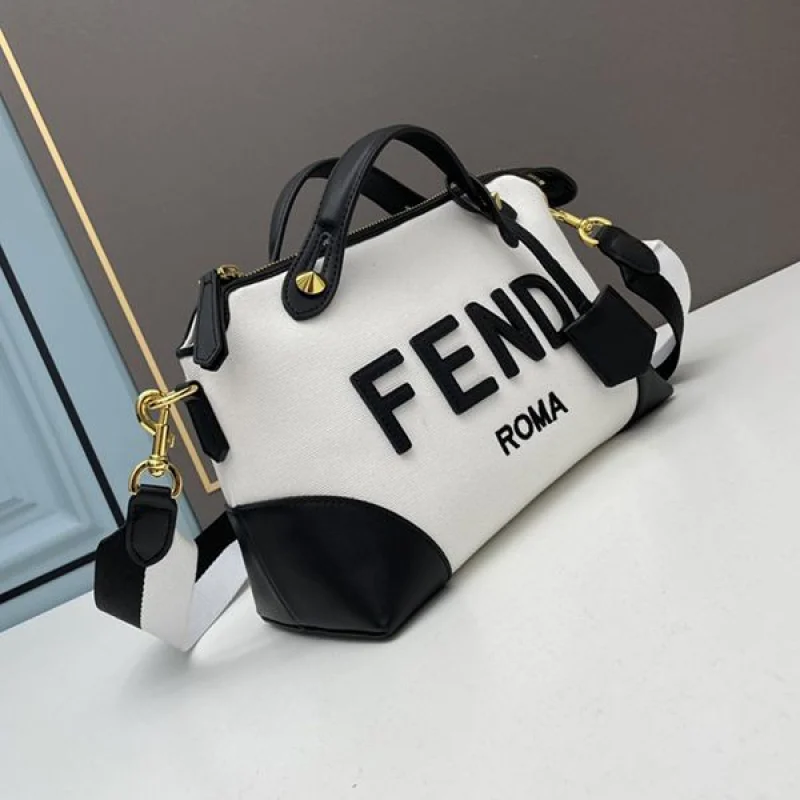 希少色フェンディ ショルダーバッグ コピー ミディアム BY THE WAY キャンバス 2WAY fel10190
