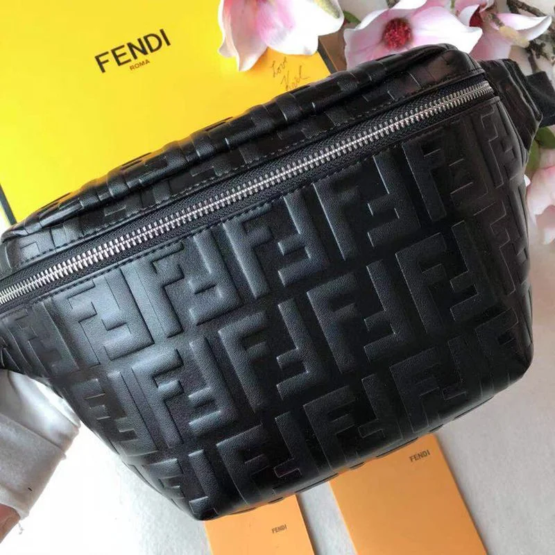 セール新作フェンディ モノグラムベルトバッグ 偽物 fen78088