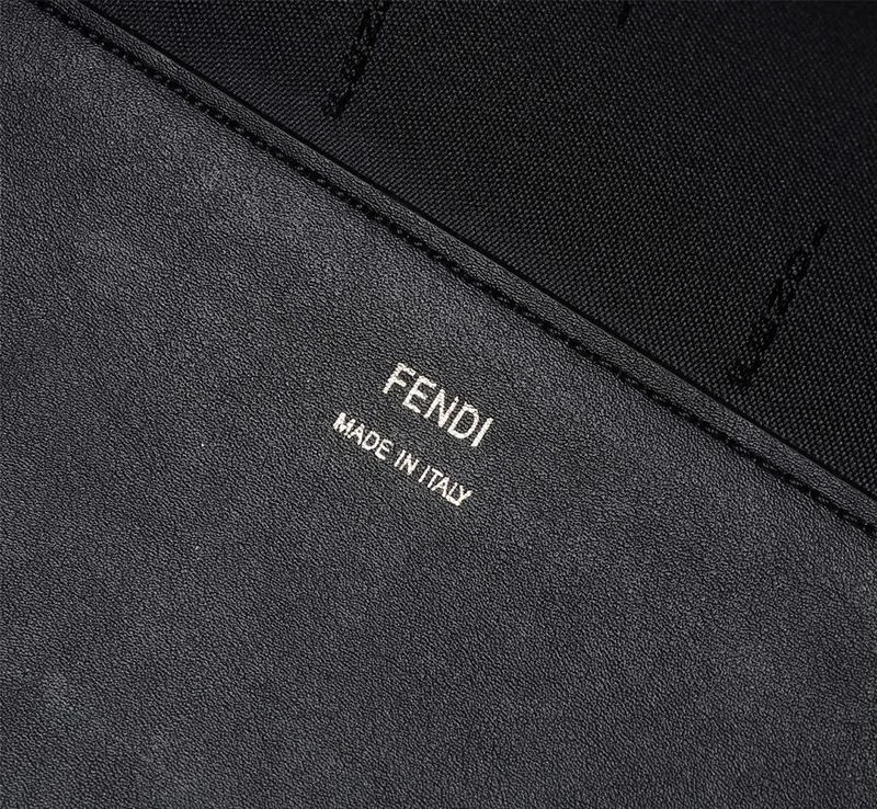 超話題!フェンディ コピー サンシャイン レザーショッパーバッグ fep34547