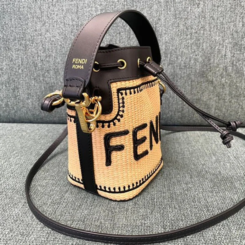高品質 フェンディ ラフィアミニバッグ 偽物 fer03887