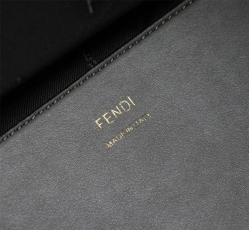 可愛いフェンディ サンシャイン コピー レザーショッパーバッグ feu05711