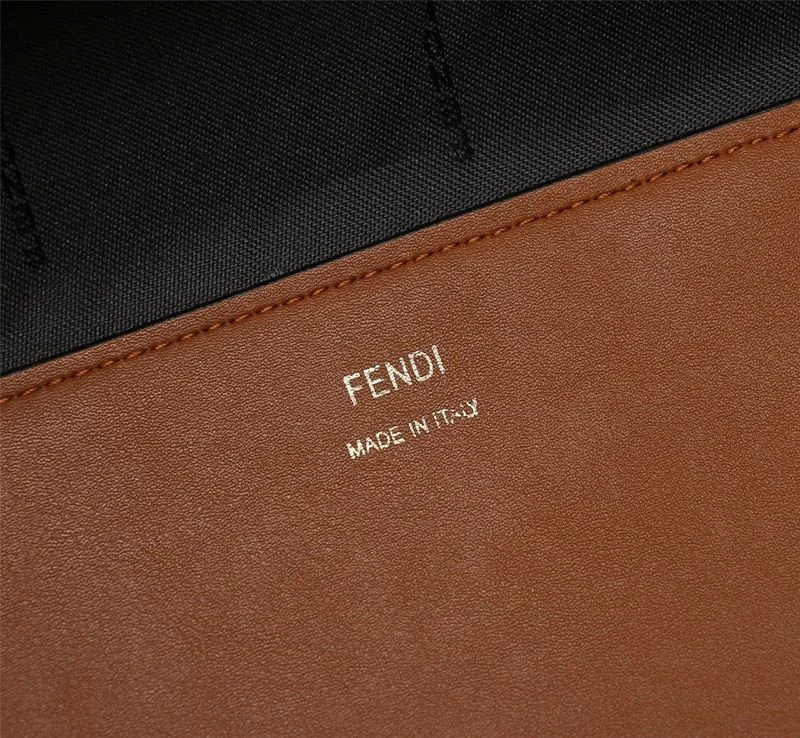 日本未入荷フェンディ サンシャイン 偽物 レザーショッパーバッグ few61216