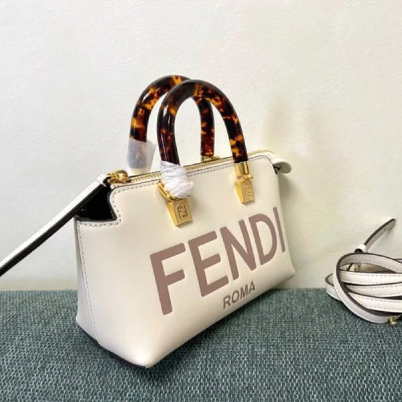 すぐ届 フェンディ バイザウェイ ミニ ボストンバッグ コピー few78322