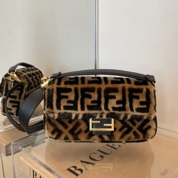 フェンディ バッグ 8BR600A8HPF180S スーパーコピー