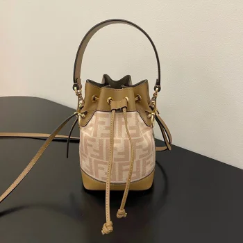 フェンディ バッグ fec05192 スーパーコピー